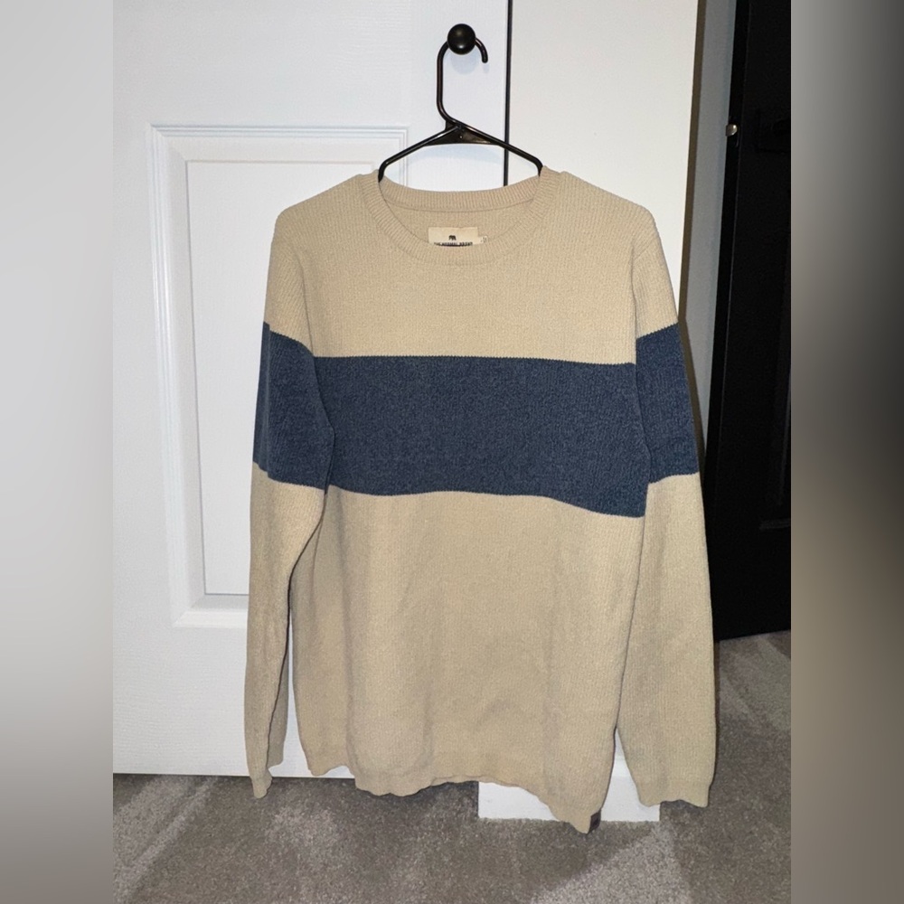 NWOT The Normal Brand Beige and Navy Crewneck Sweater